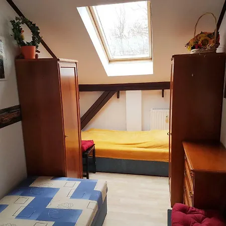 Διαμέρισμα Hoffmann Grossdeuben Mit 2 Schlafzimmern Dg